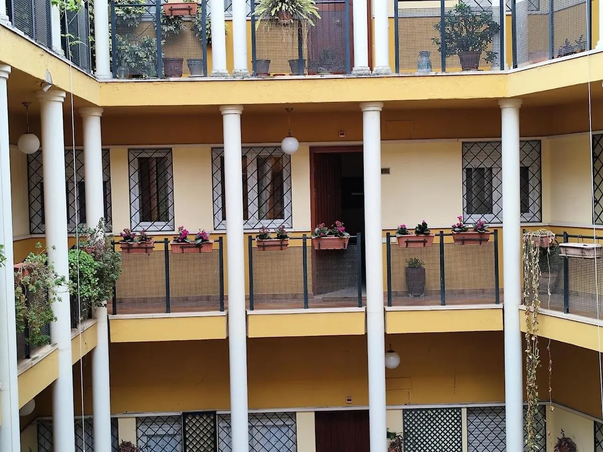 Patio Sevillano, Tu Oasis Urbano Apartment