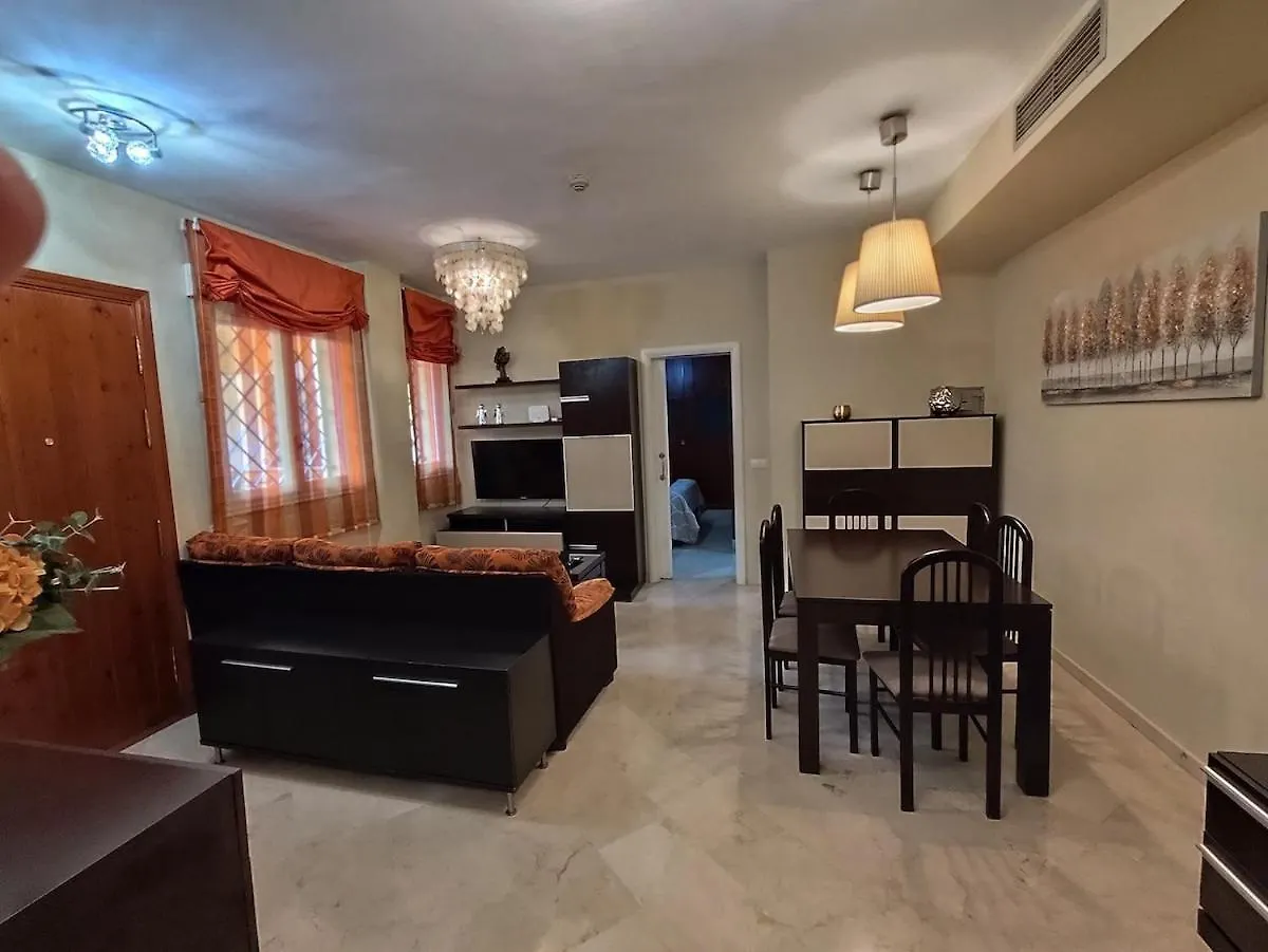 Patio Sevillano, Tu Oasis Urbano Apartment Seville